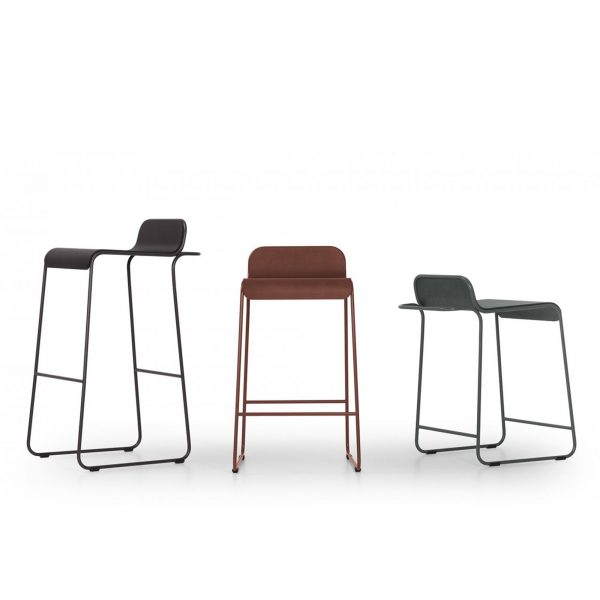 True Design – Flow, barstool (1)_r